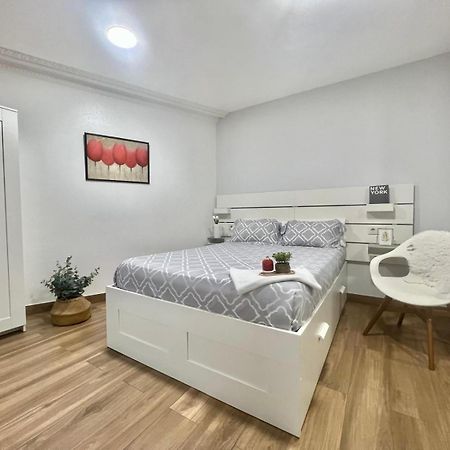 Apartamento Centrico Cerca De La Playa Bueu Exteriér fotografie